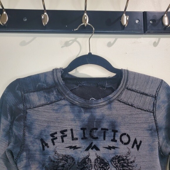 Affliction long sleeve Reversible skull waffle thermal long sleeve size med - Picture 11 of 13